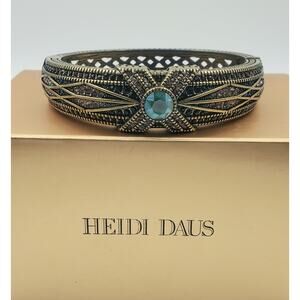 Heidi Daus “Tapered X” Hinged Crystal Bangle Bracelet – Large – NIB